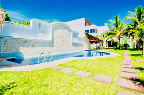 Gorgeous Villa With Pool E7 Playacar Phase 2 in Playa del Carmen, Mexico