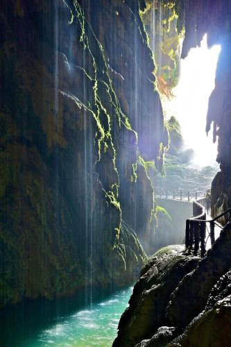 Monasterio De Piedra