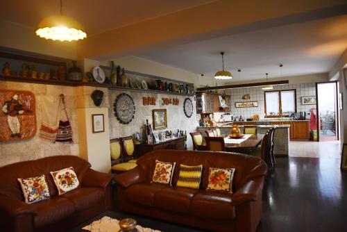 #IoniaHouse Surrel Villa