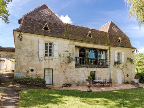 Charming villa in Sourzac with Pool gîte à louer Couturou