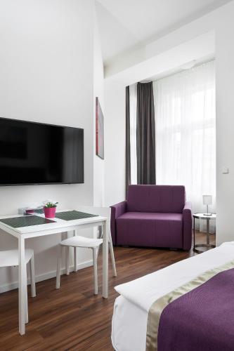 Elizabeth Suites - main image