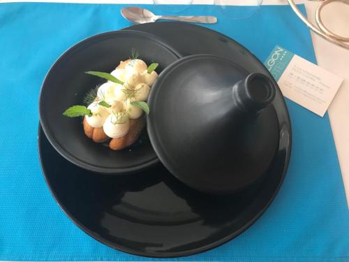 Hôtel Helgon - Lourdes Pyrénées - image 10