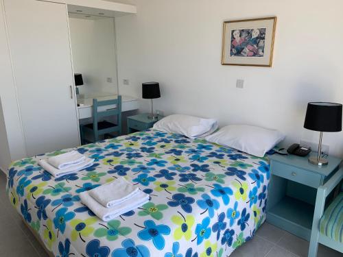 Axiothea Hotel - image 5
