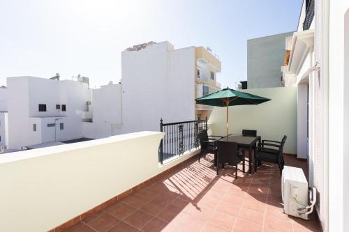 Rooms & Suites Terrace 3A, Арресифе (фото 5)