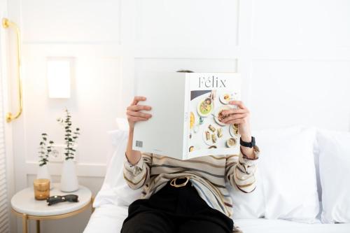 Cosmo Hotel Boutique - image 2