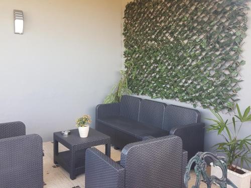 Varanda/terraço, Almancil Hostel in Almancil