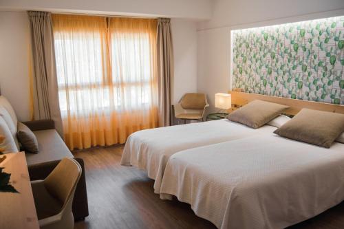 Hotel Yola - image 9