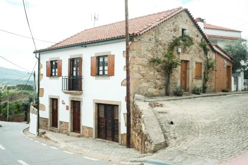 B&B Fundão - The Bakery Guesthouse - Bed and Breakfast Fundão