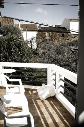 The Bakery Guesthouse in มอนเตกาซ