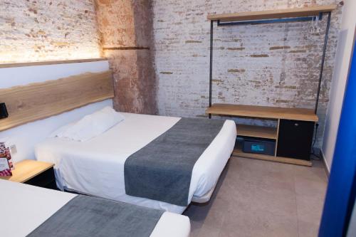 Hostal Paris - 3