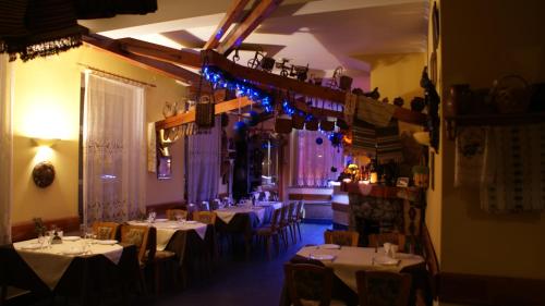 Étterem, Hotel Zorepad in Zabolotiv
