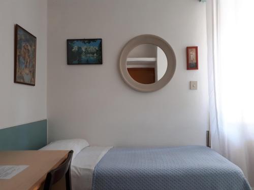 Hotel Villa Dina - main image