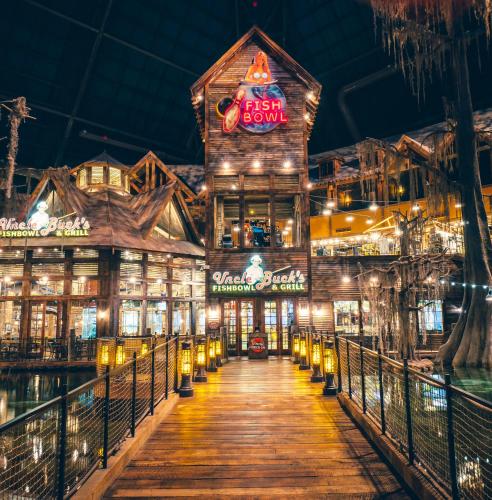 Big Cypress Lodge - image 3
