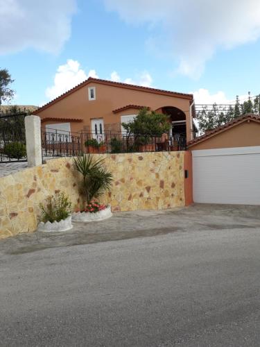  Villa magda, Unterkunft in Agía Thékli