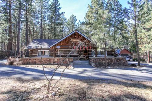 

Bravo Big Bear Lodge One