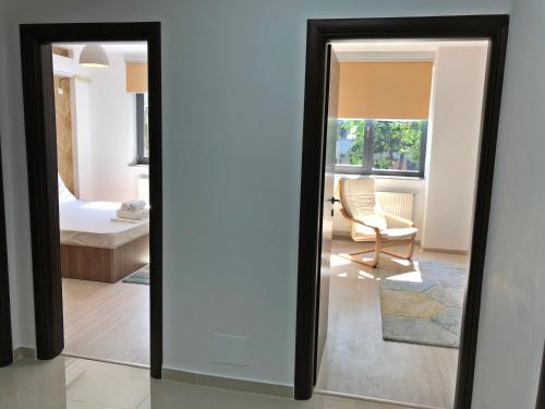 Apartment with Balcony image 4