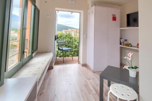 A környék, Hotel 3 Arcs in Besalu