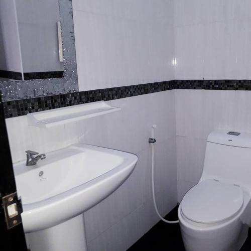 %name Room 4 Smart Travelers ภูเก็ต