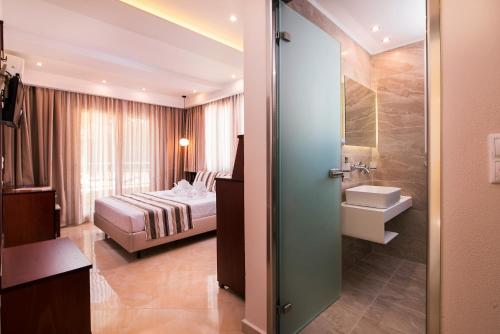 Hotel Diamond - image 14