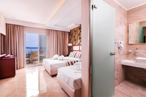 Hotel Diamond - image 13