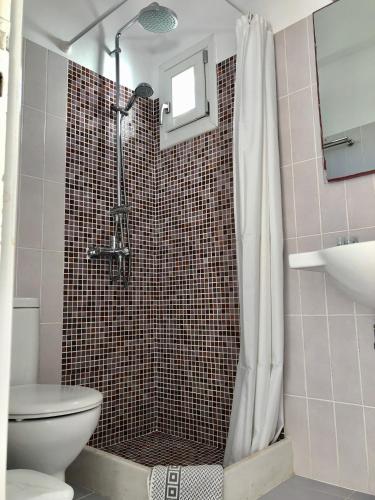 Superior Room with  Balcony and Sea View image 8