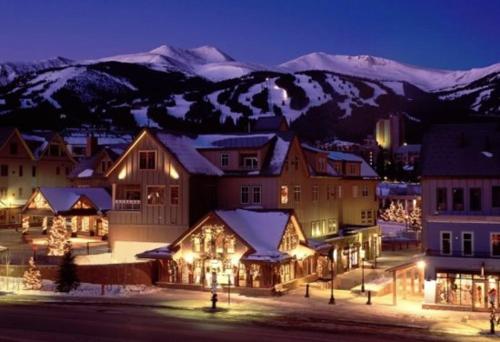 Breckenridge Luxury Ski-In, Ski-Out Condos in Breckenridge, USA