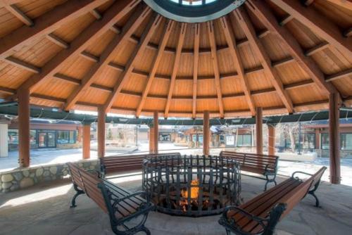 Breckenridge Luxury Ski-In, Ski-Out Condos in Breckenridge, USA