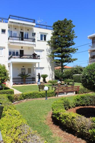  Maria's Garden apartments in Dhiminión