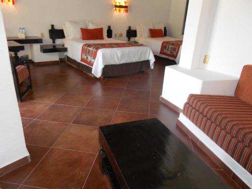 196511398 Hotel Hacienda Taboada (Aguas Termales)