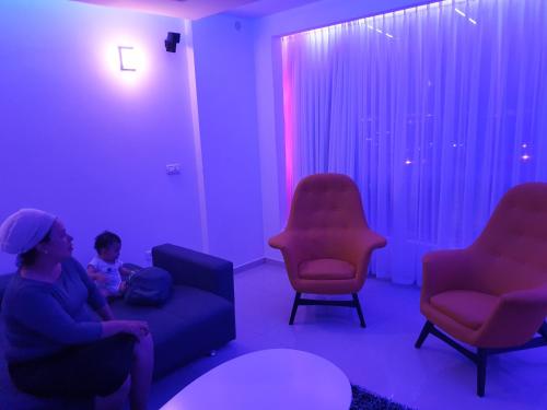 Avshalom Holiday Apartments - image 5
