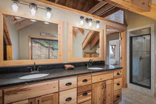 Tanglewood Mountain Lodge Home - image 8