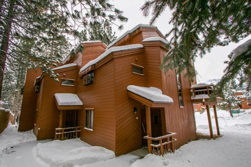 Woodlands #33 Condo - image 6