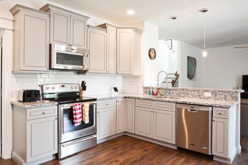 Nashville Foster House 2415 - image 7