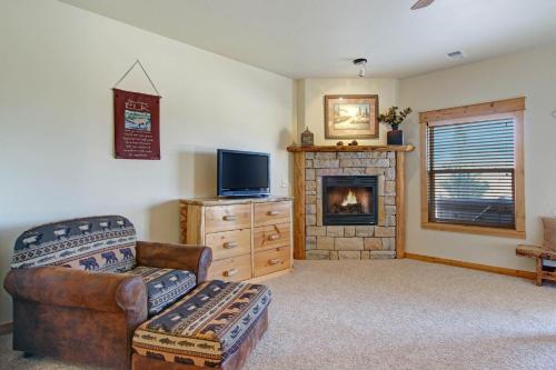 Mount Enentah 37 Condo - image 7