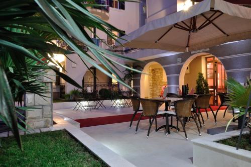 Hotel Djuric - image 8