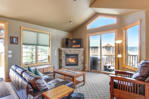 Chief Cheley Peak 40A Condo
