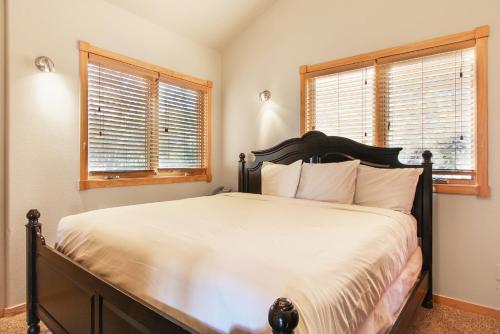 Mount Cumulus 11A Condo - image 3