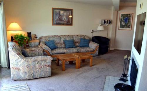 Tahoe Keys Condo - image 9
