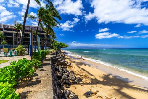 Kaanapali Shores Studio #742