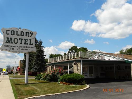 Colony Motel