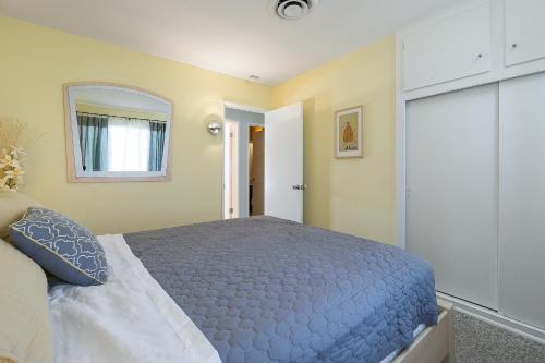 Palm Springs 3 Bedroom 2 Bathroom Home - image 8