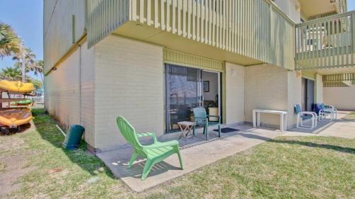 123 Condo - image 3