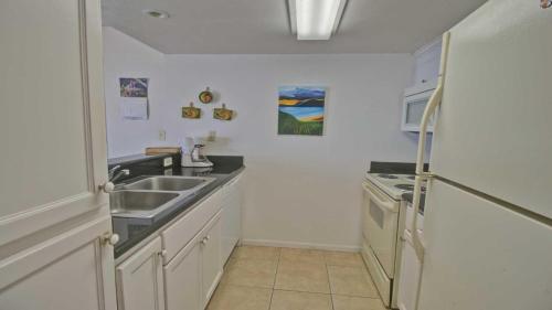 123 Condo - image 5