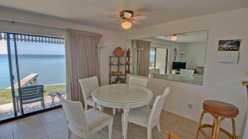 123 Condo - image 8