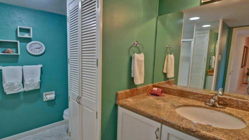 118 Condo - image 8