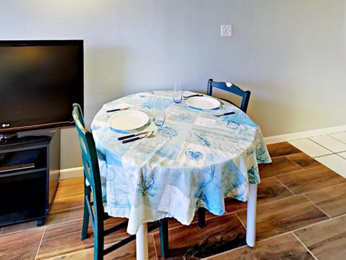 Port Aransas Condo 810 - main image