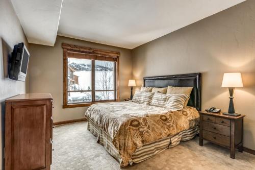 Steamboat Springs Gondola Condo - image 8