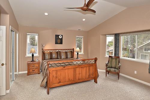 839 Paloma Avenue Home - image 9