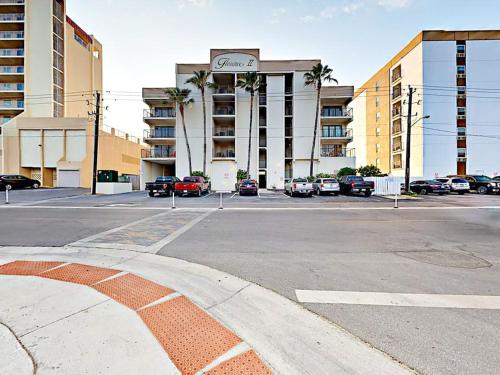 5570 Gulf Blvd Condo Unit 201 - image 2