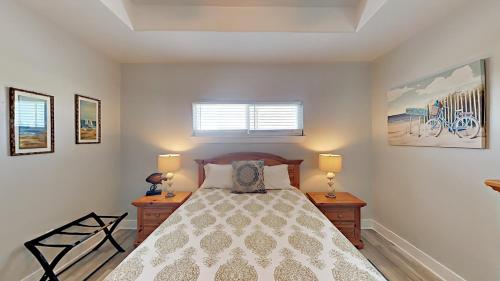 660 Sandpiper Cir Home - image 6